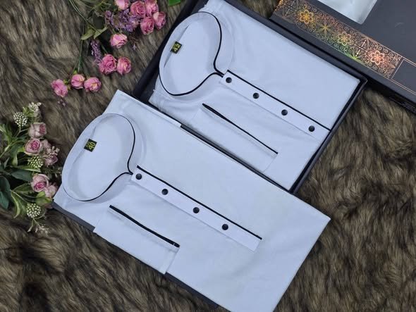 প্রিমিয়াম পাইপিন ধুতি পাঞ্জাবি